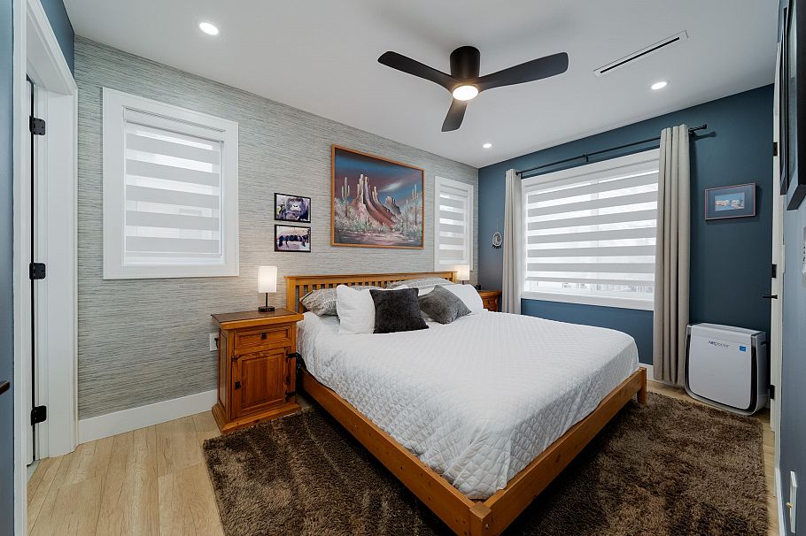 960 Renfrew Street Vancouver, BC - 9