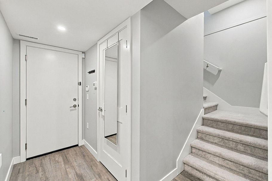 4682 Capilano Road North Vancouver, BC - 24