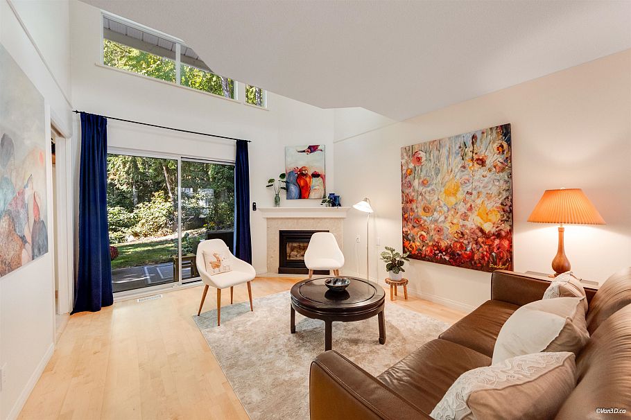 49 650 Roche Point Drive North Vancouver, BC - 2