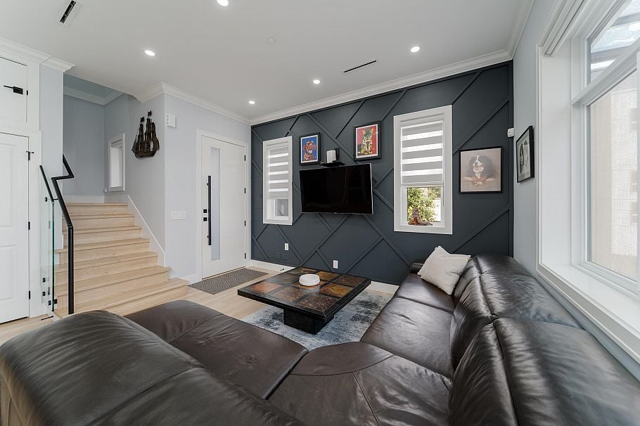 960 Renfrew Street Vancouver, BC - 4