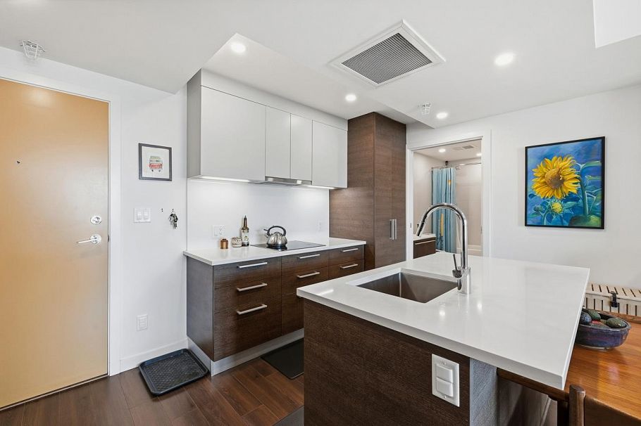 1711 285 E 10 Avenue Vancouver, BC - 13