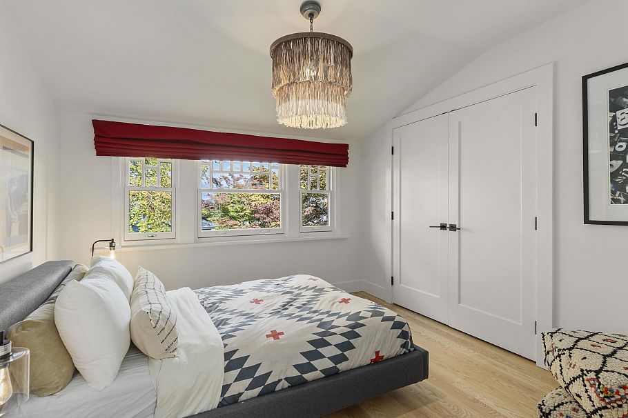 4070 W 13th Avenue Vancouver, BC - 22