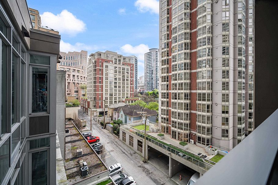 708 888 Homer Street Vancouver, BC - 28
