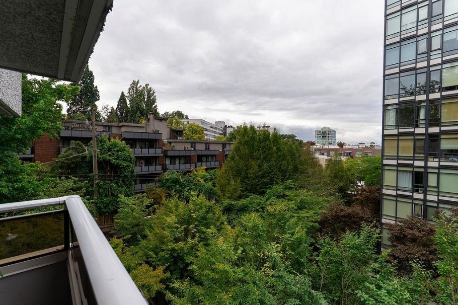 406 1412 W 14th Avenue Vancouver, BC - 9