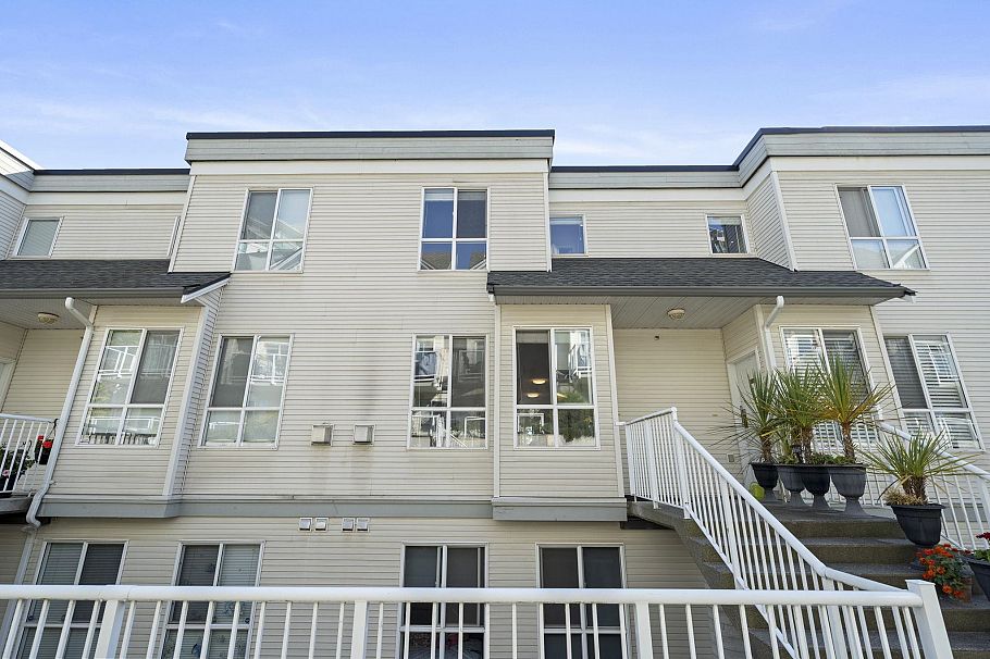38 2723 E Kent Avenue North Vancouver, BC - 27