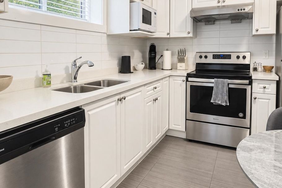 2127 E 46TH AVENUE, Vancouver BC V5P 1P3 Vancouver, BC - 4