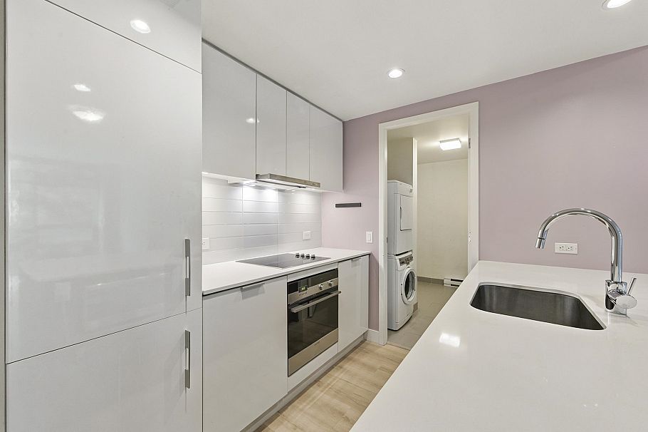 301 1308 Hornby Street Vancouver, BC - 9