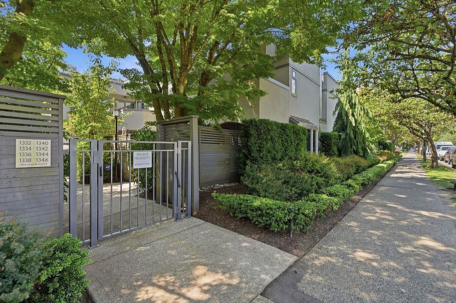 1344 W 7th Avenue Vancouver, BC - 1