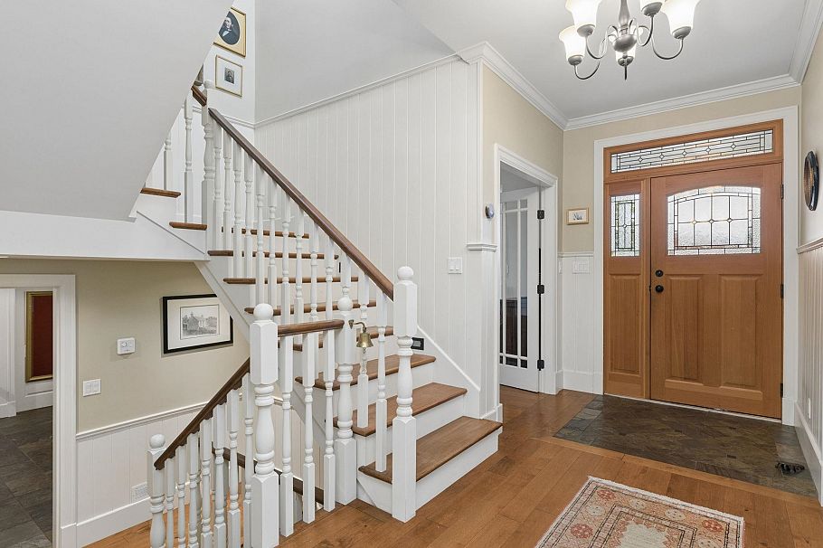 3815 Sunnycrest Drive North Vancouver, BC - 5