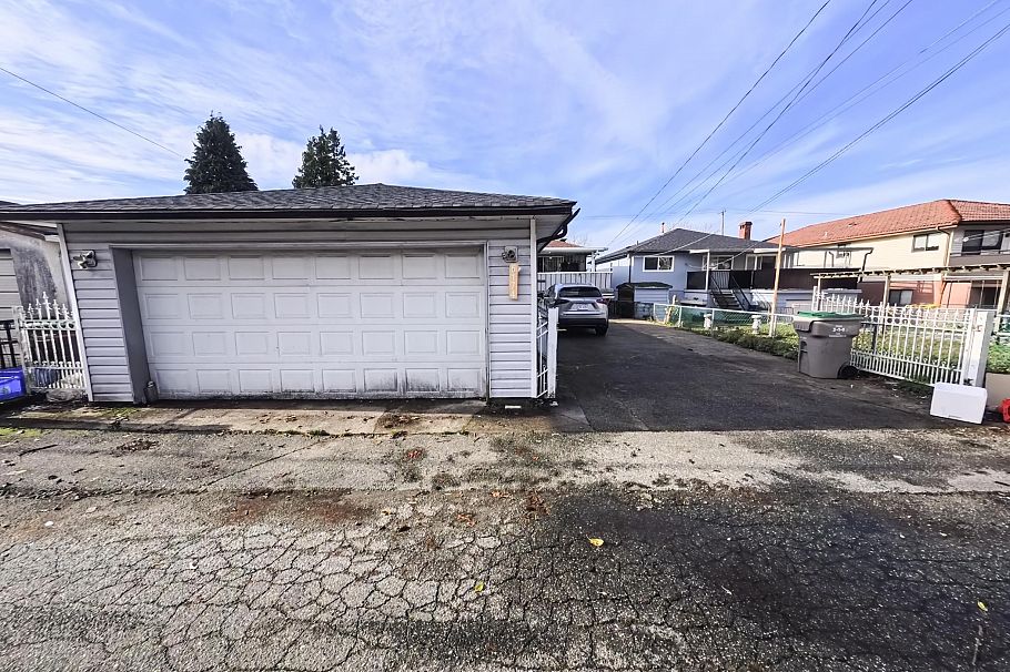 6174 Tyne Street Vancouver, BC - 8
