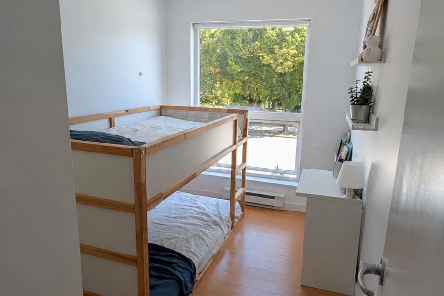210 2891 E Hastings Street Vancouver, BC - 8