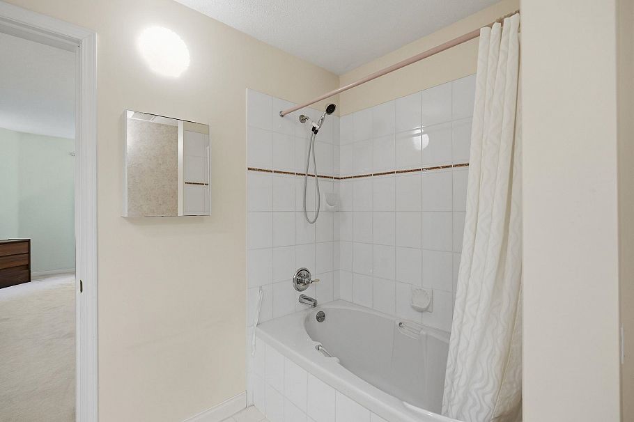316 360 E 36th Avenue Vancouver, BC - 24