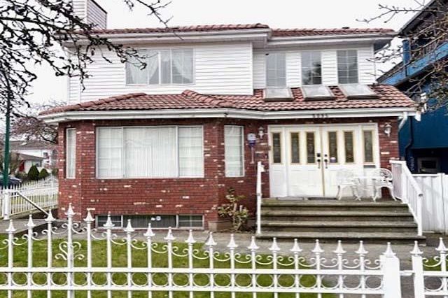 5095 Nanaimo Street Vancouver, BC - 1