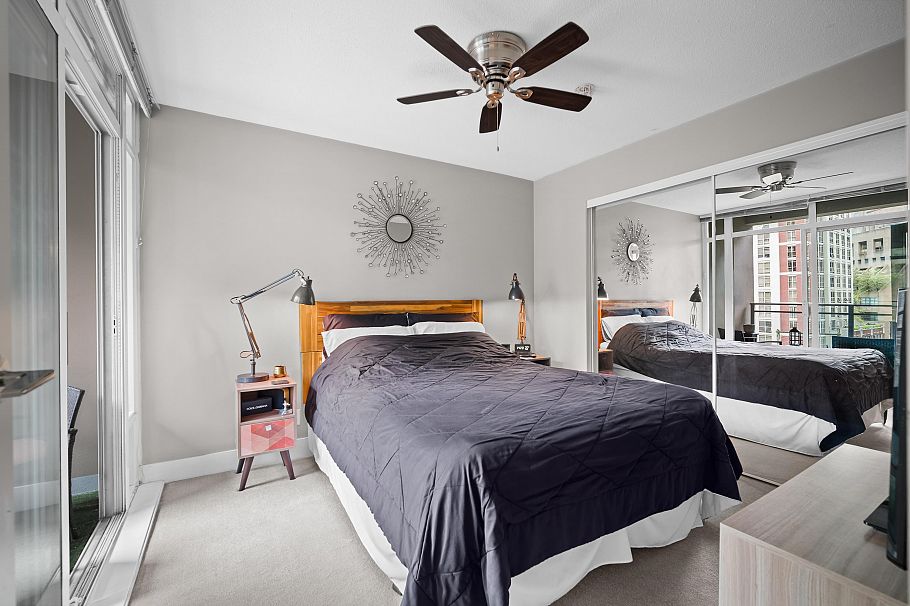 708 888 Homer Street Vancouver, BC - 23