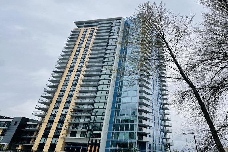 501 1401 Hunter Street North Vancouver, BC - 1