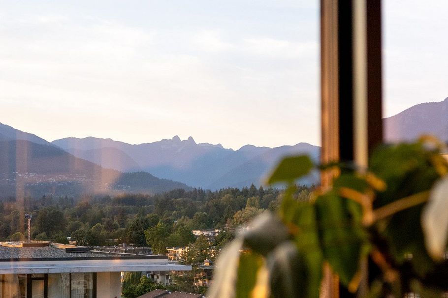 1505 155 W 1st Street North Vancouver, BC - 31