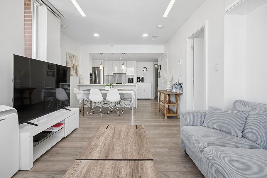 3505 688 Abbott Street Vancouver, BC - 12