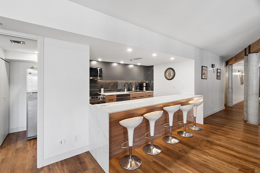 205 2080 Kent Avenue South Vancouver, BC - 32