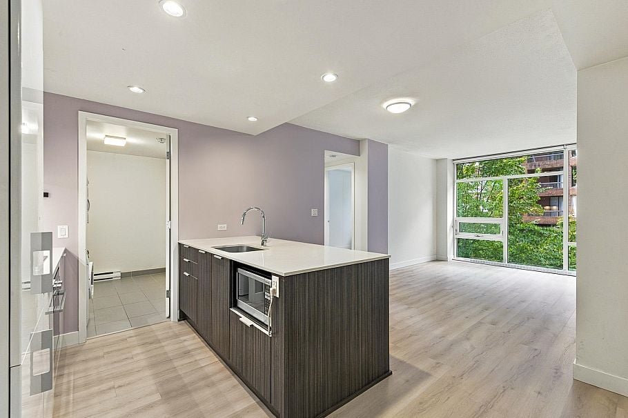 301 1308 Hornby Street Vancouver, BC - 2