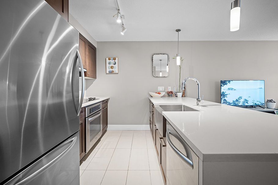 708 888 Homer Street Vancouver, BC - 10