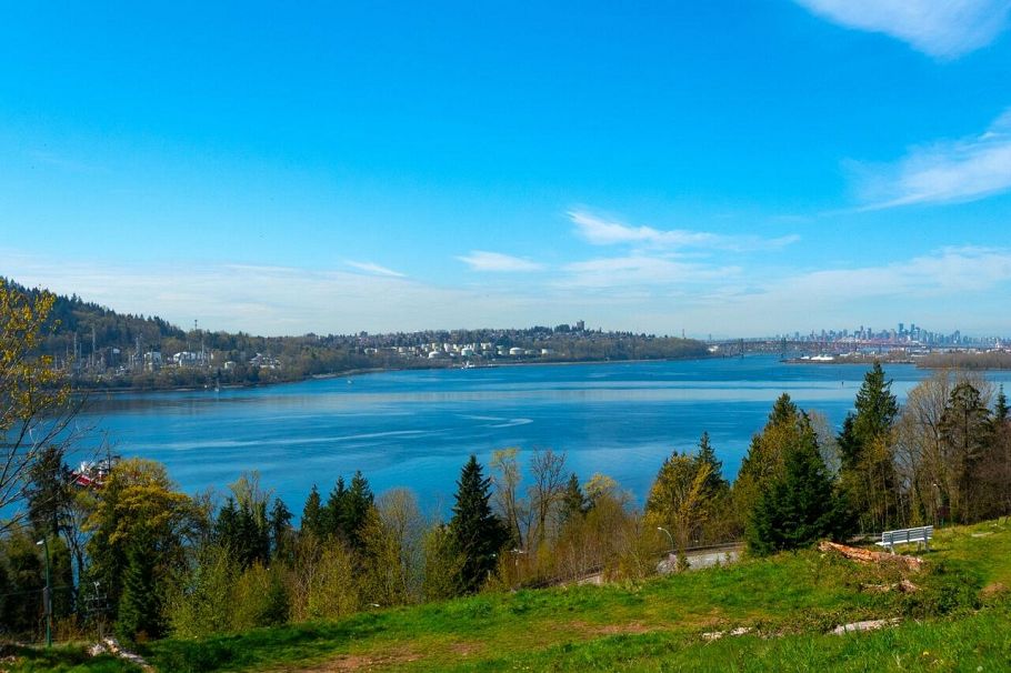 501 3602 Aldercrest Drive North Vancouver, BC - 39