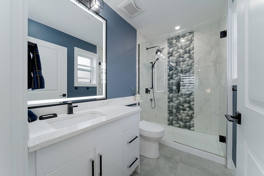 960 Renfrew Street Vancouver, BC - 12