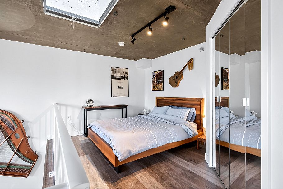 805 22 E Cordova Street Vancouver, BC - 15