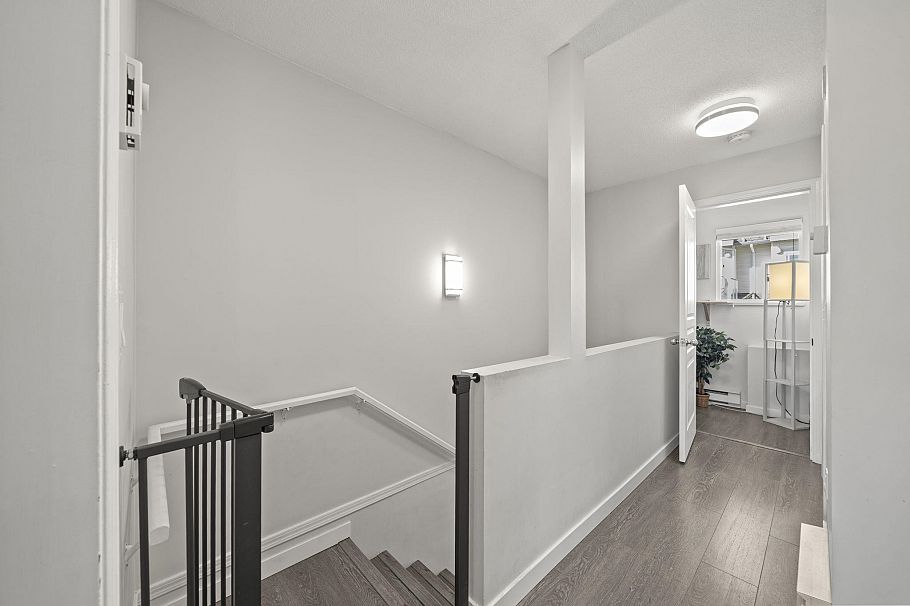 38 2723 E Kent Avenue North Vancouver, BC - 16