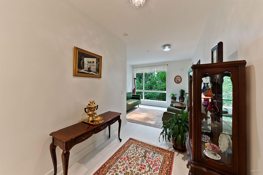 205 733 W 3rd Street North Vancouver, BC - 7