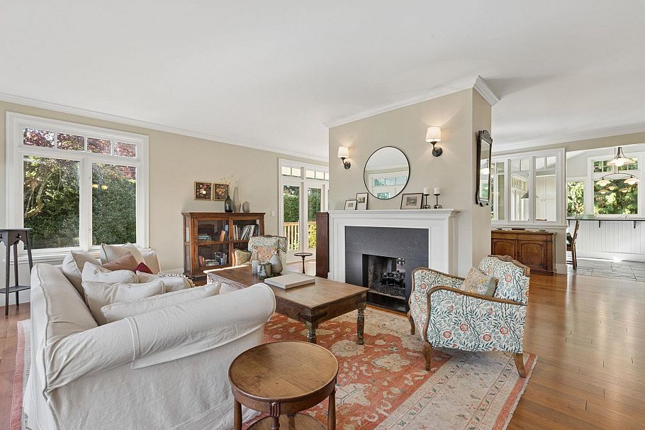 3815 Sunnycrest Drive North Vancouver, BC - 8