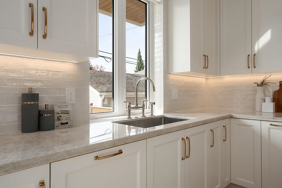 2 2344 W 45th Avenue Vancouver, BC - 11