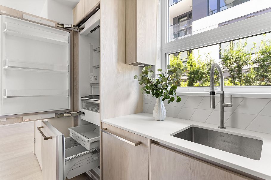 3249 Clive Avenue Vancouver, BC - 9