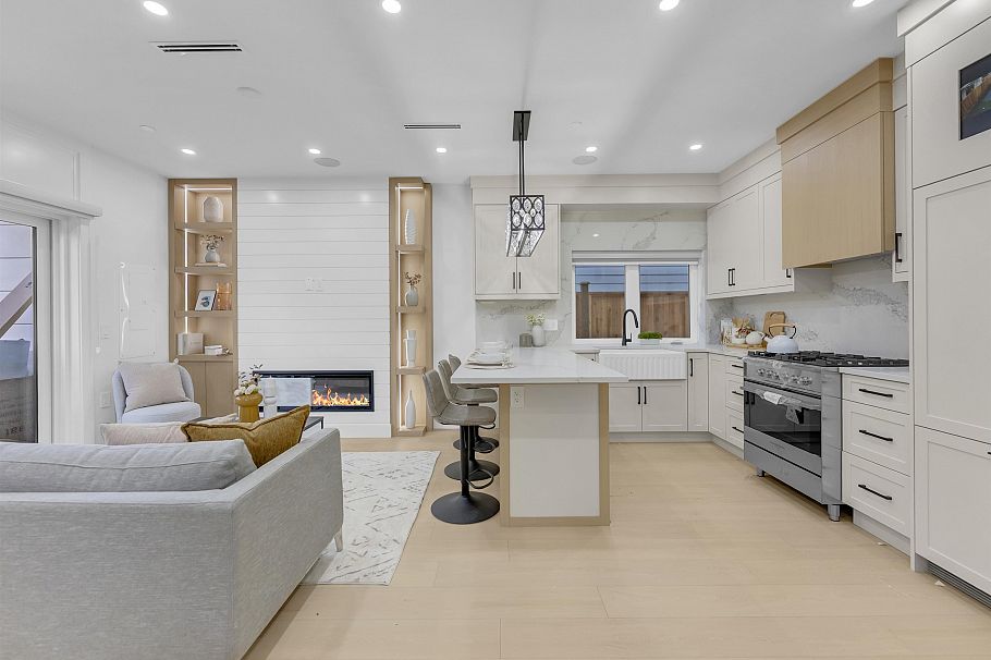 2 2888 E 6th Avenue Vancouver, BC - 11