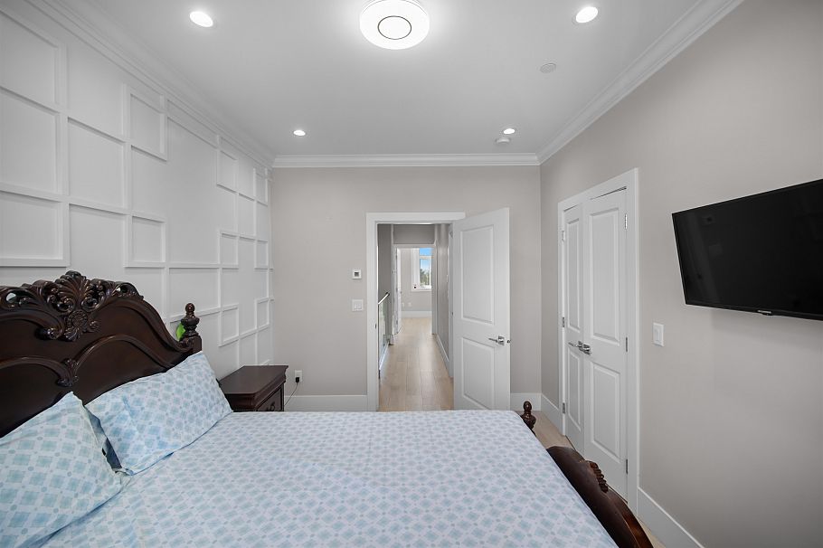 1475 E 55th Avenue Vancouver, BC - 8