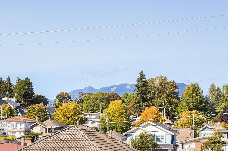 3 2995 Adanac Street Vancouver, BC - 19
