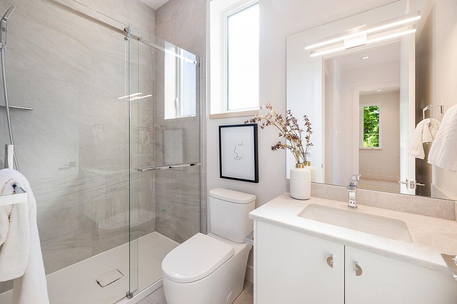3 2995 Adanac Street Vancouver, BC - 12