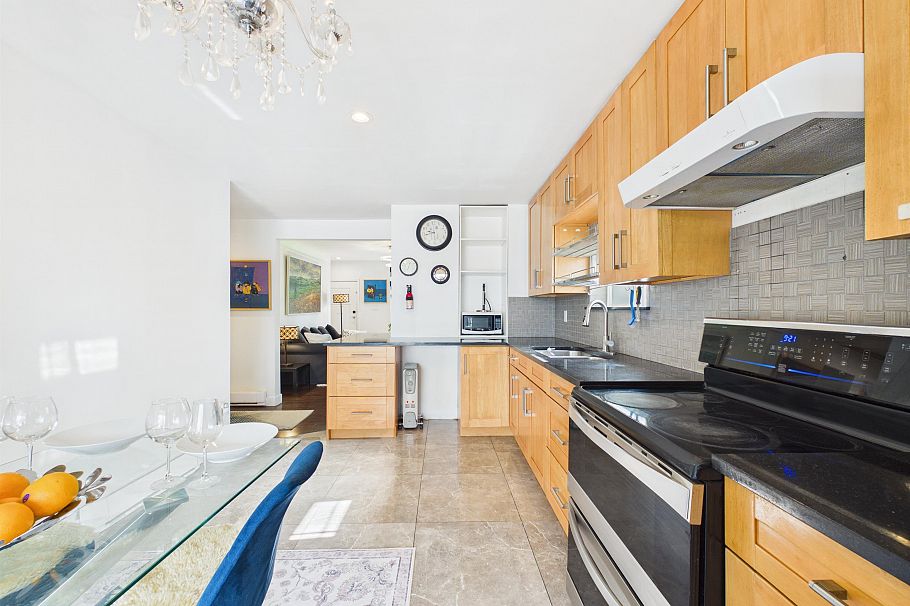 4605 Rupert Street Vancouver, BC - 24