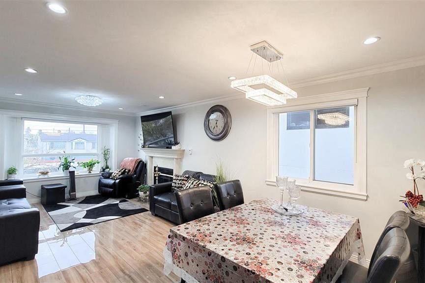 7480 Main Street Vancouver, BC - 2