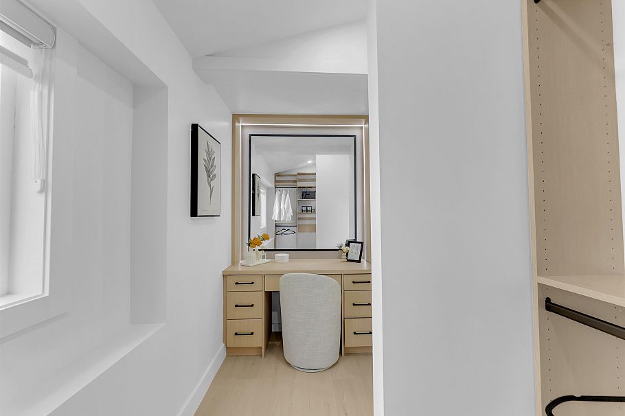 2 2888 E 6th Avenue Vancouver, BC - 38