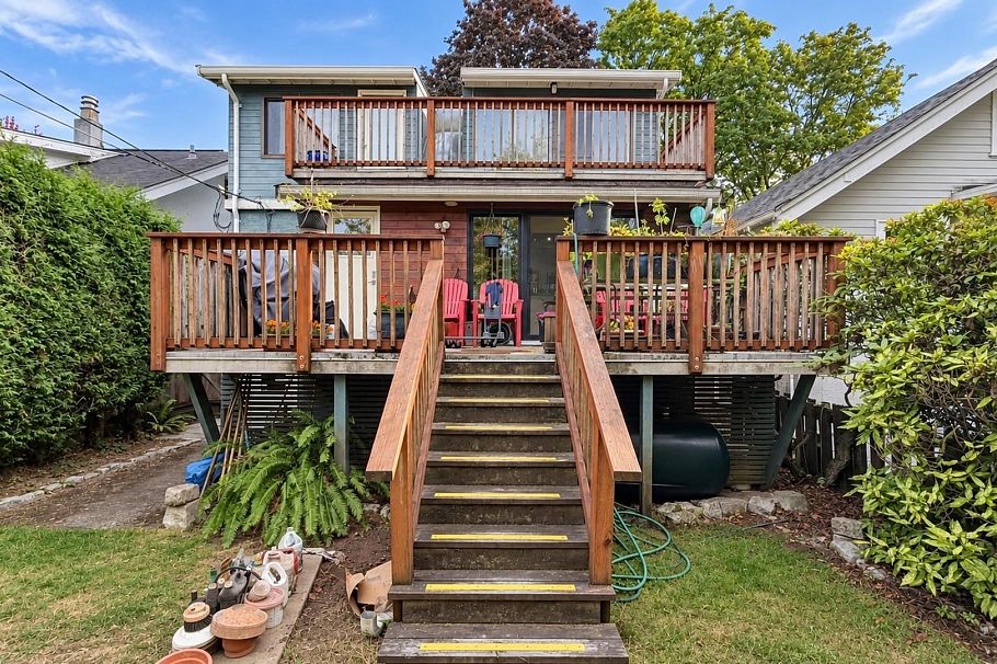 3841 W 23rd Avenue Vancouver, BC - 11