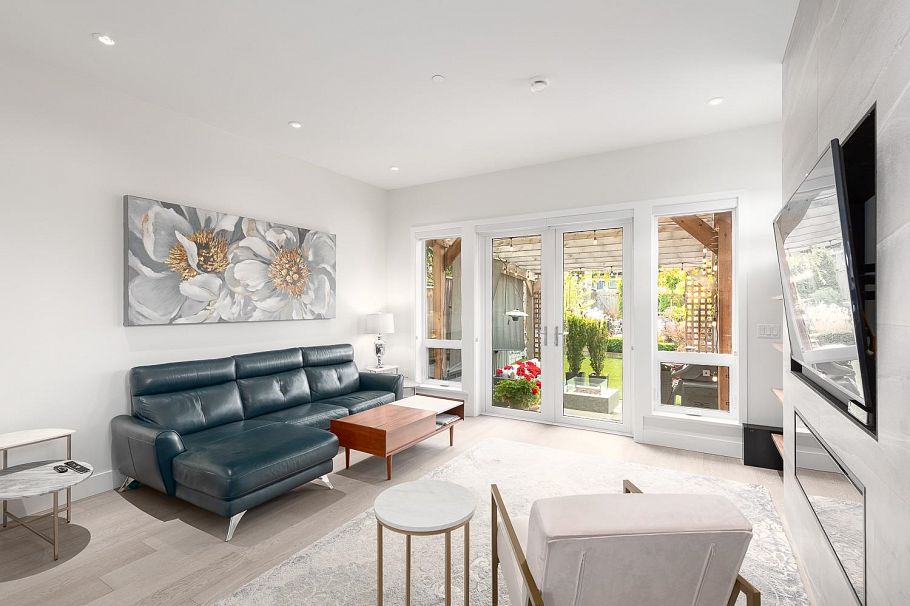 220 E 40th Avenue Vancouver, BC - 12