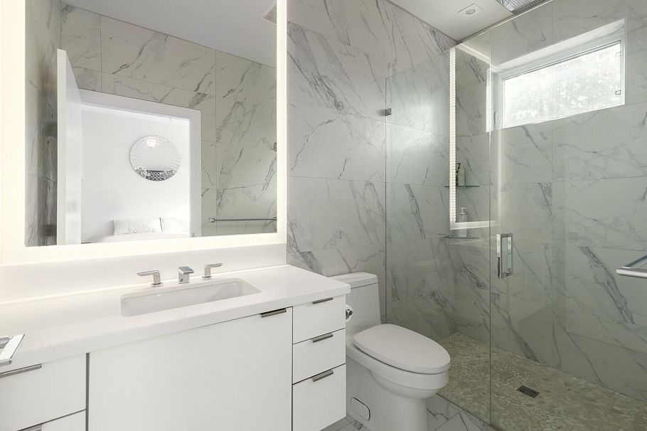 220 E 40th Avenue Vancouver, BC - 23