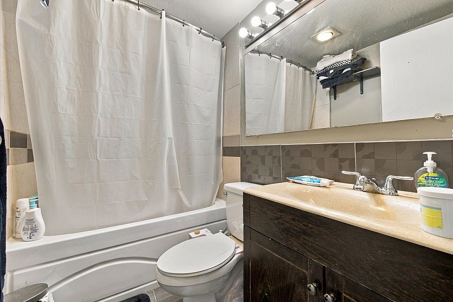 107 830 E 7th Avenue Vancouver, BC - 13