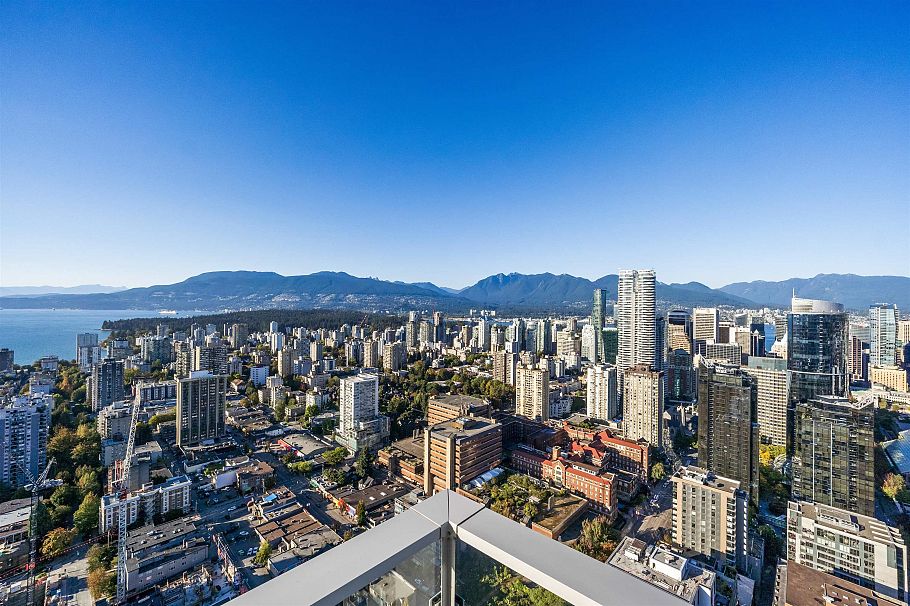 5602 1289 Hornby Street Vancouver, BC - 37