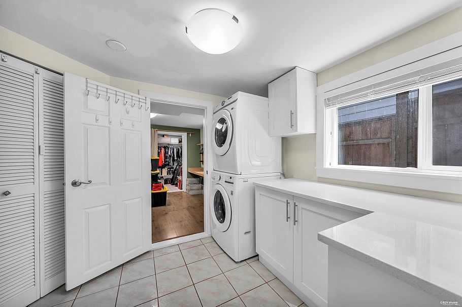 3335 Church Street Vancouver, BC - 18