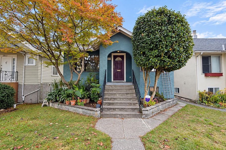 3841 W 23rd Avenue Vancouver, BC - 13