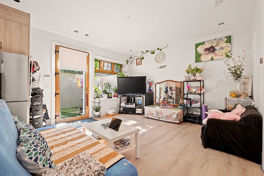 2051 W King Edward Avenue Vancouver, BC - 28