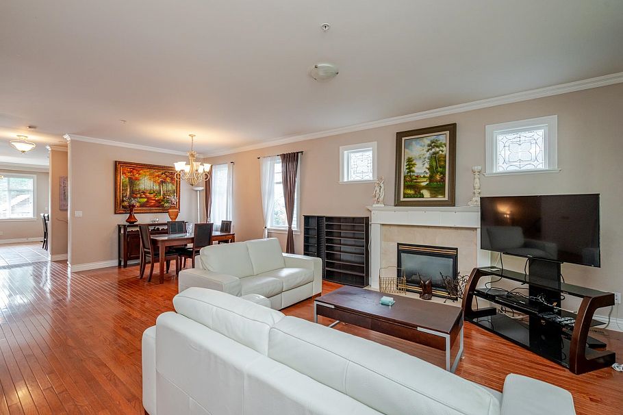 1546 E 2nd Avenue Vancouver, BC - 10