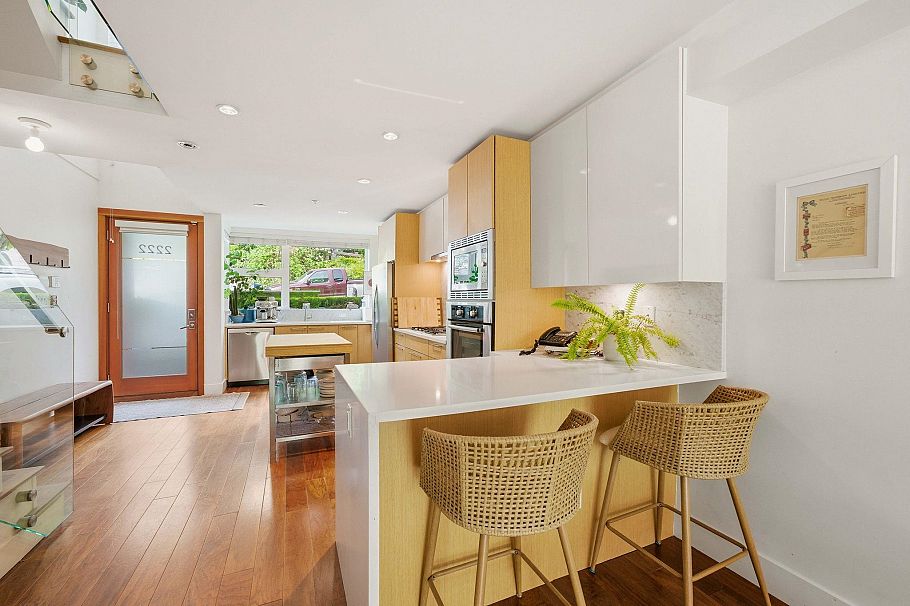2222 Caledonia Avenue North Vancouver, BC - 7