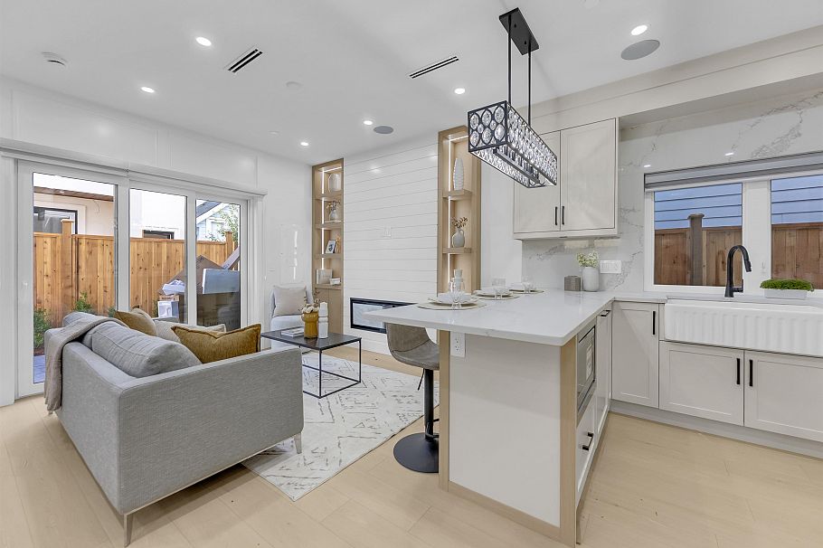 2 2888 E 6th Avenue Vancouver, BC - 12